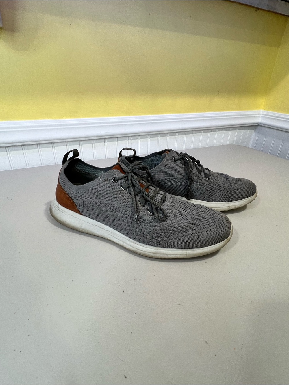Men's Grey Knit Lace-Up Sneakers with Brown Heel Accent